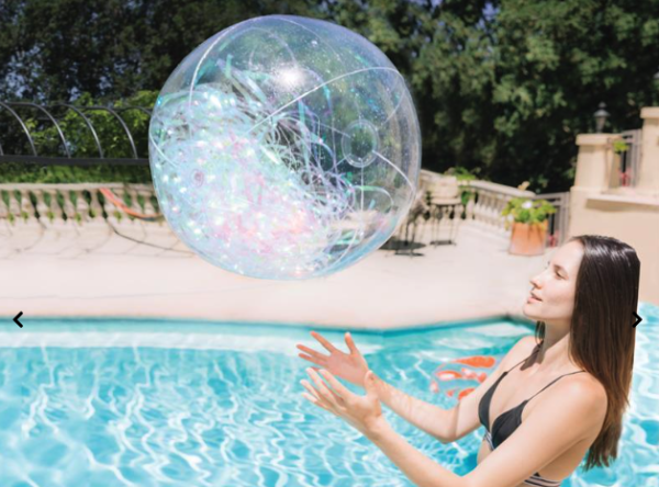 Accessoires piscine : je veux des ballons funs !
